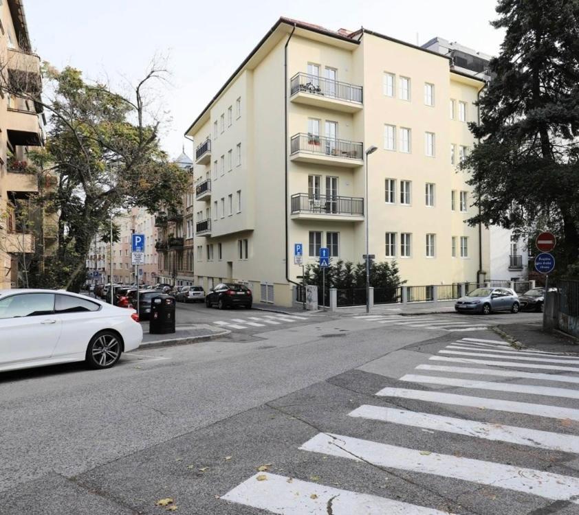 Dagmar Apartment ブラチスラヴァ エクステリア 写真